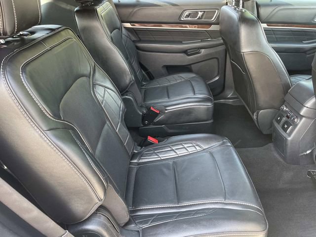 Used 2018 Ford Explorer Platinum image 34