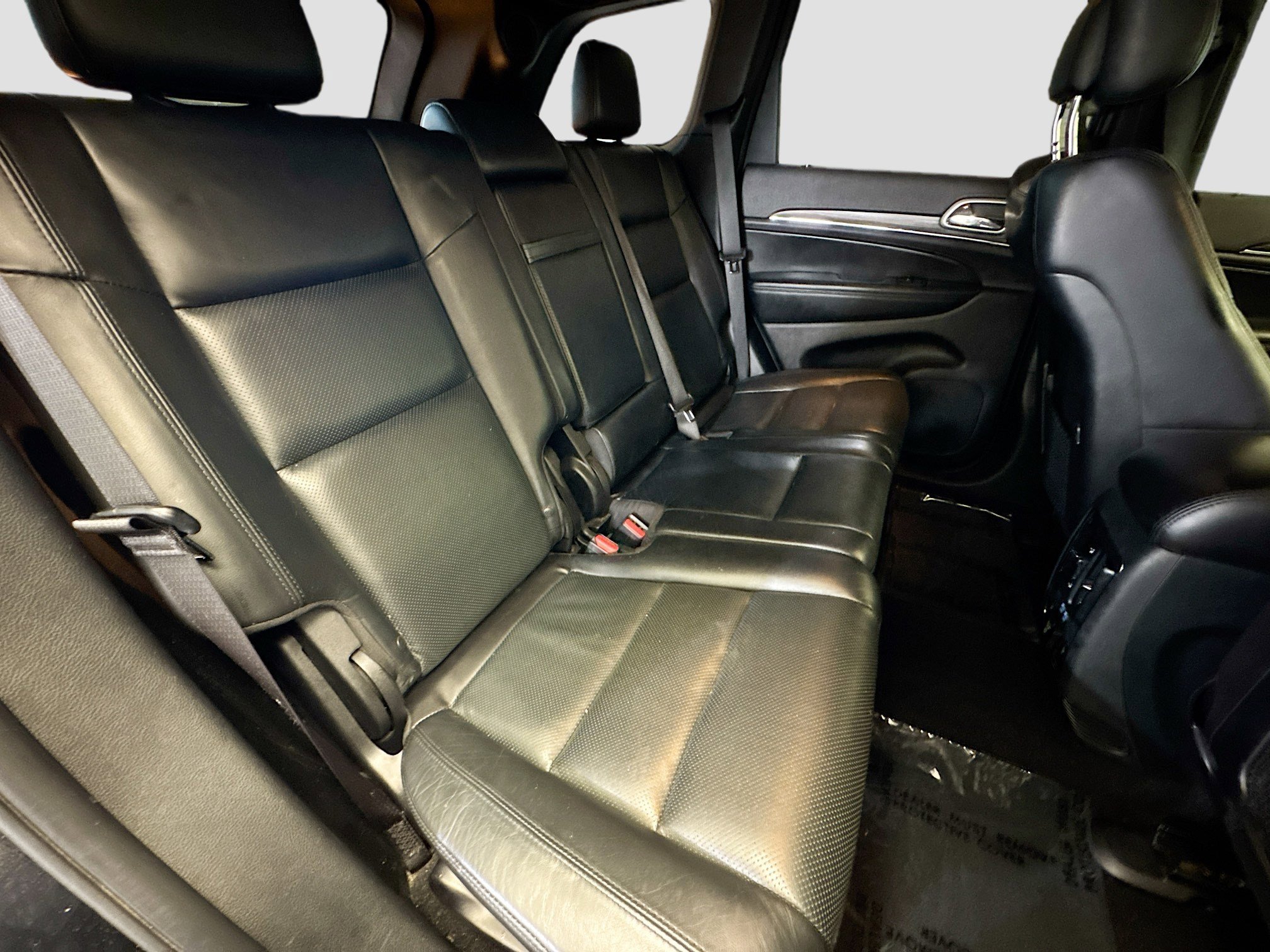 Used 2021 Jeep Grand Cherokee Limited w/ Luxury Group II image 14