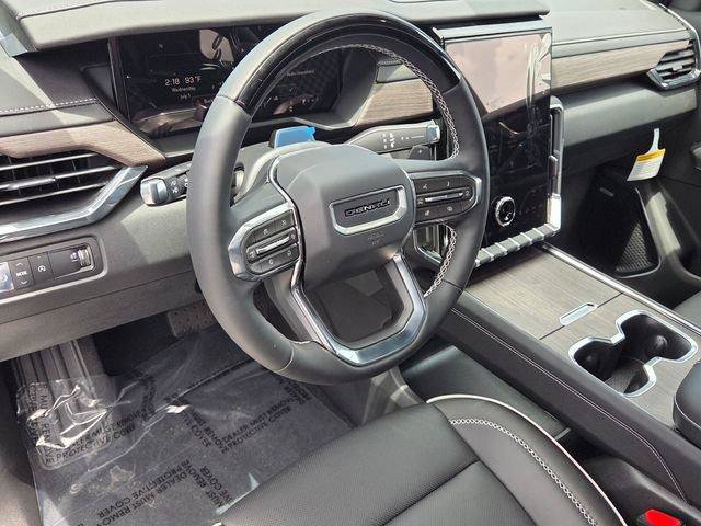New 2026 GMC Acadia Denali w/ Super Cruise Package FWD image 11