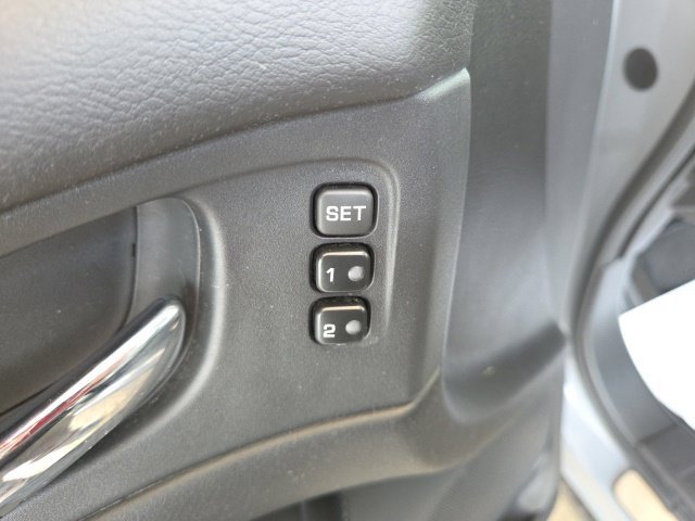 Used 2024 Nissan Murano SL AWD/4WD image 13