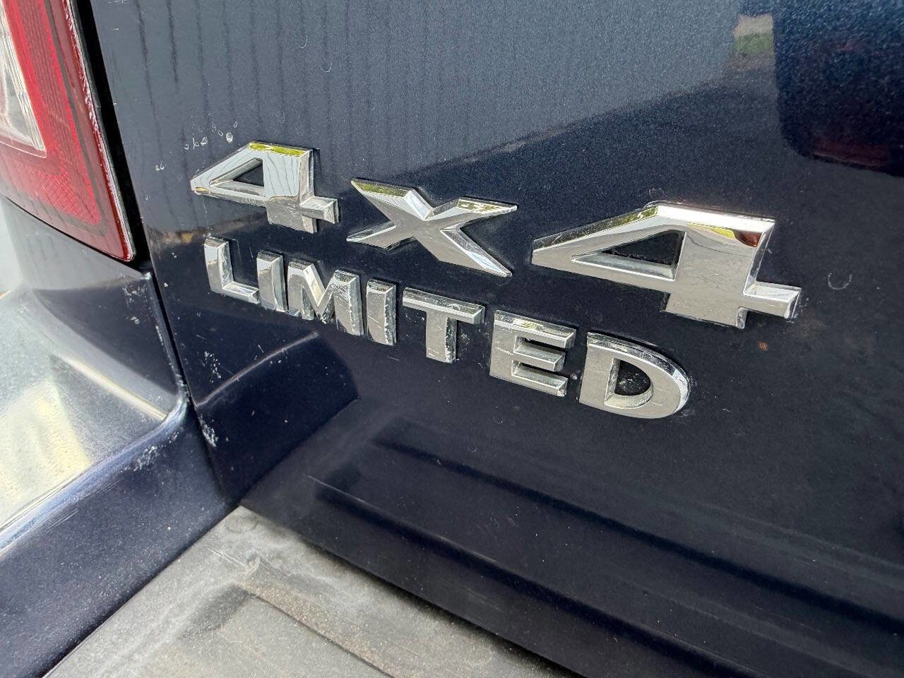 Used 2009 Jeep Grand Cherokee Limited w/ Quadra-Drive II 4X4 Group image 4