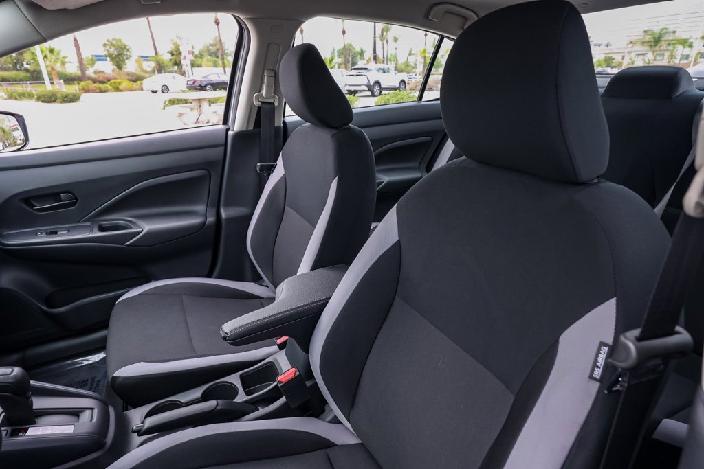 New 2025 Nissan Versa S image 15