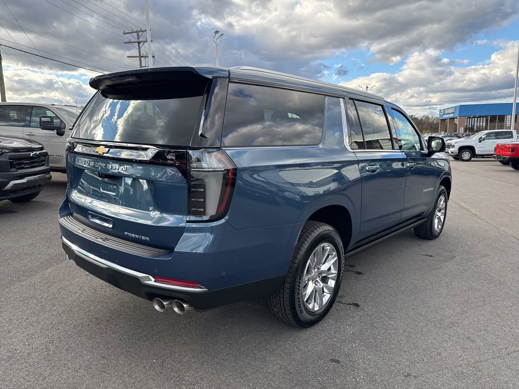 New 2026 Chevrolet Suburban Premier image 5
