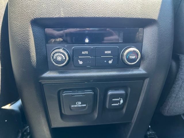 Used 2021 Chevrolet Traverse Premier w/ Redline Edition AWD/4WD image 35