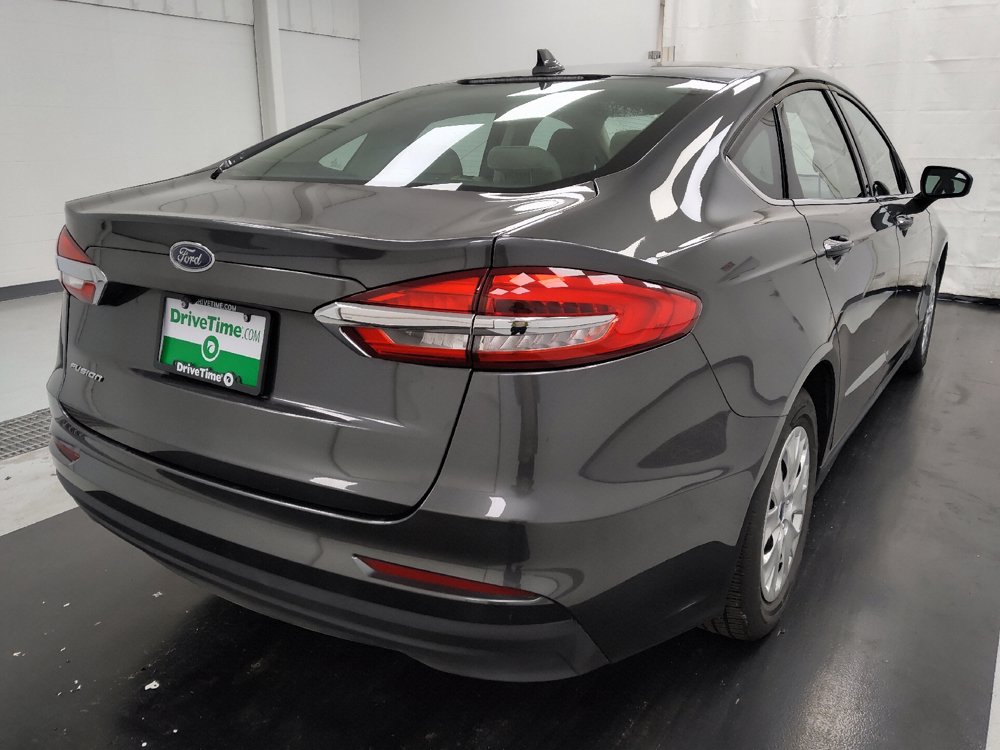 Used 2020 Ford Fusion S FWD image 9