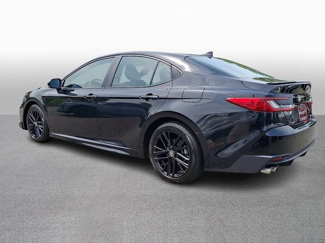 Used 2025 Toyota Camry SE FWD image 6