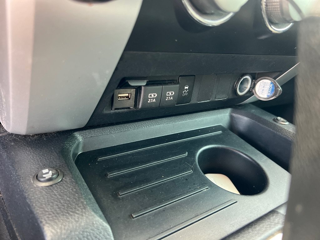 Used 2020 Toyota Tundra SR5 w/ SR5 Leather Package AWD/4WD image 35