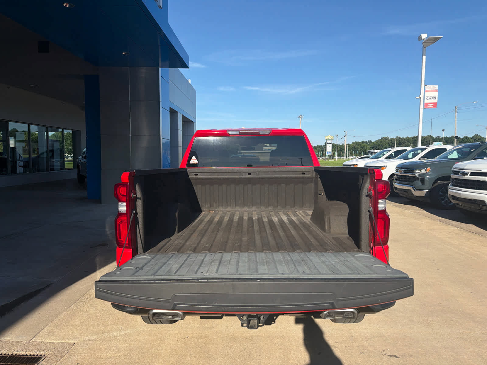 Used 2020 Chevrolet Silverado 1500 Custom Trail Boss w/ Custom Convenience Package AWD/4WD image 6