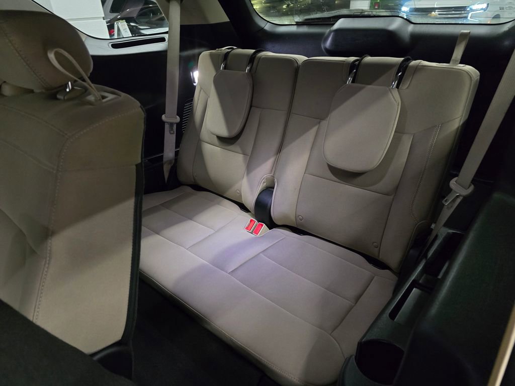 Used 2023 Ford Explorer 2WD image 29