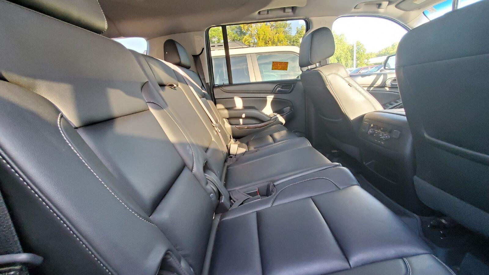 Used 2018 Chevrolet Suburban LT AWD/4WD image 6