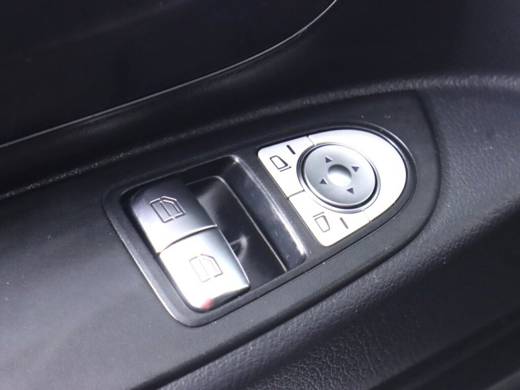 Used 2019 Mercedes-Benz Metris image 21
