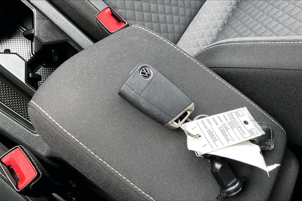 Used 2021 Volkswagen Tiguan S FWD image 13