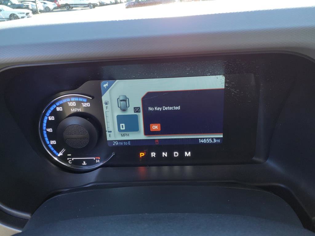 Used 2023 Ford Bronco Badlands image 13