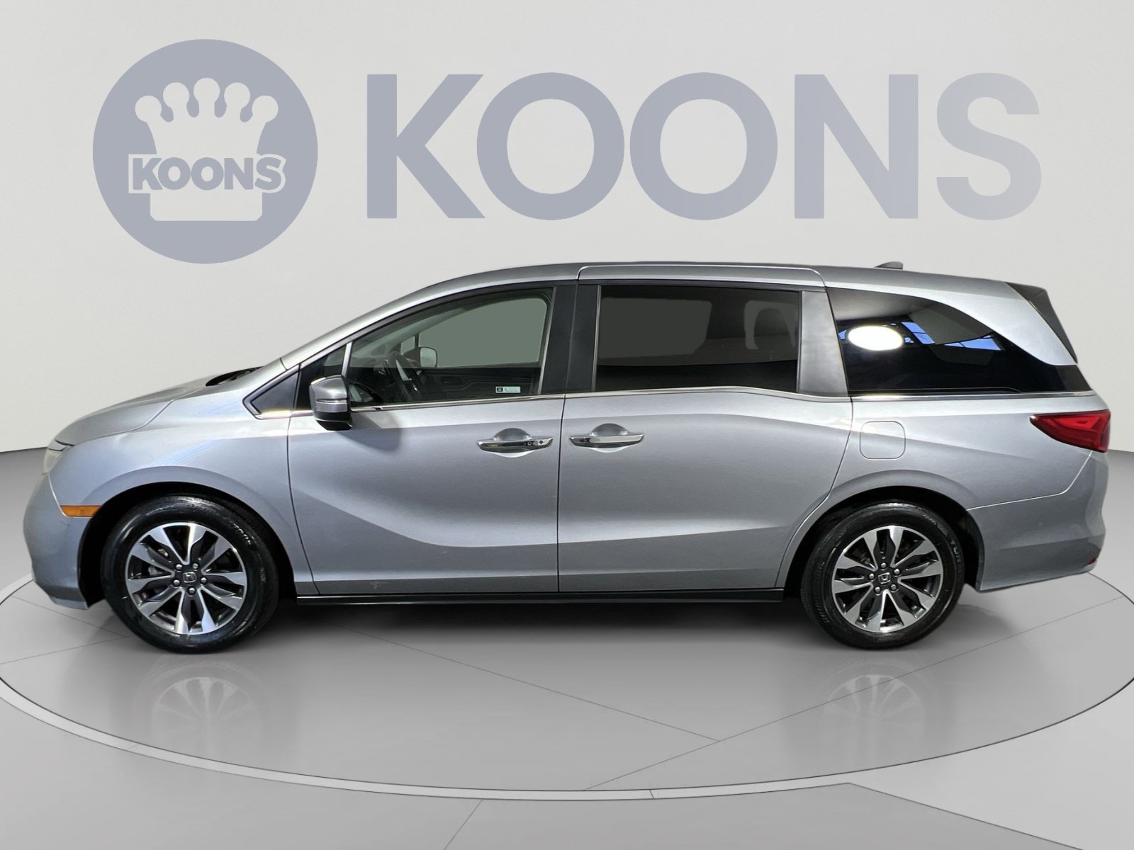 Used 2023 Honda Odyssey EX-L image 2