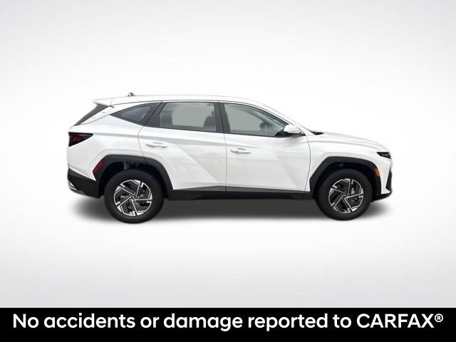 Used 2026 Hyundai Tucson Blue SE AWD/4WD image 2