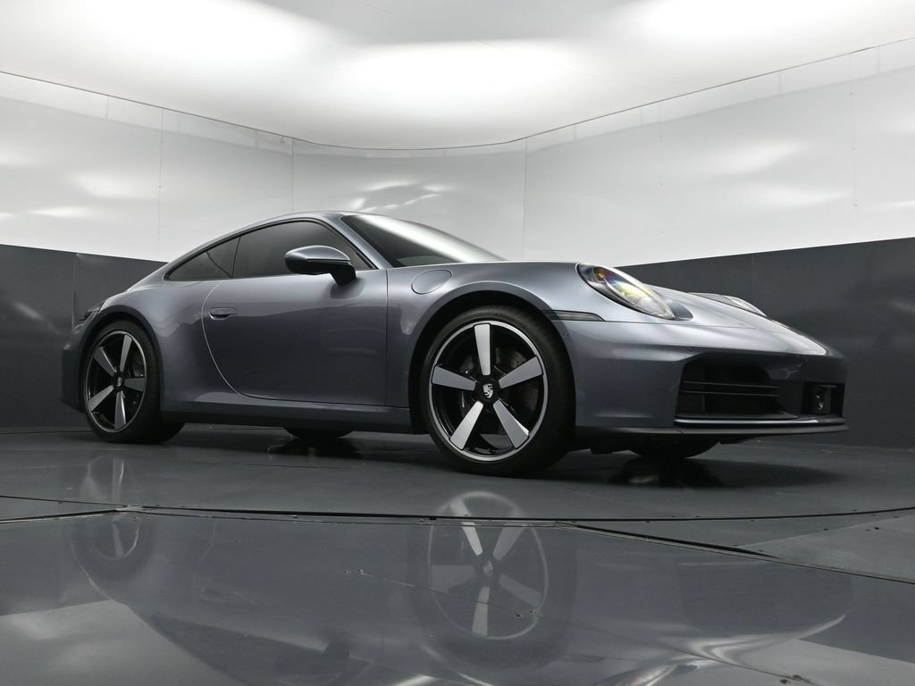 Certified 2026 Porsche 911 Carrera RWD image 28
