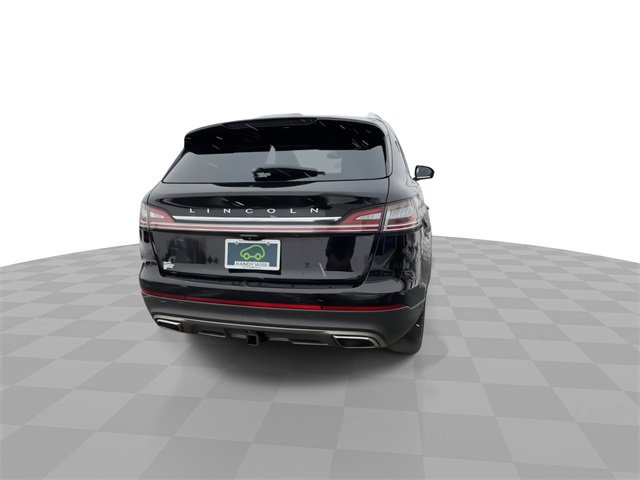 Used 2022 Lincoln Nautilus Reserve w/ Equipment Group 201A image 7