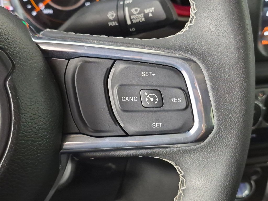 Used 2023 Jeep Gladiator Overland AWD/4WD image 17