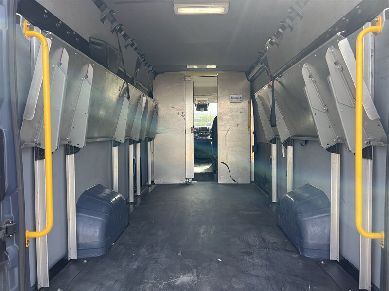 Used 2021 RAM ProMaster 3500 FWD image 9
