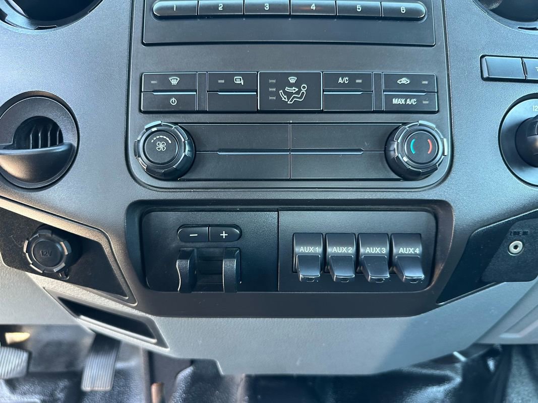 Used 2015 Ford F550 4x4 Crew Cab Super Duty w/ Power Equipment Group image 39