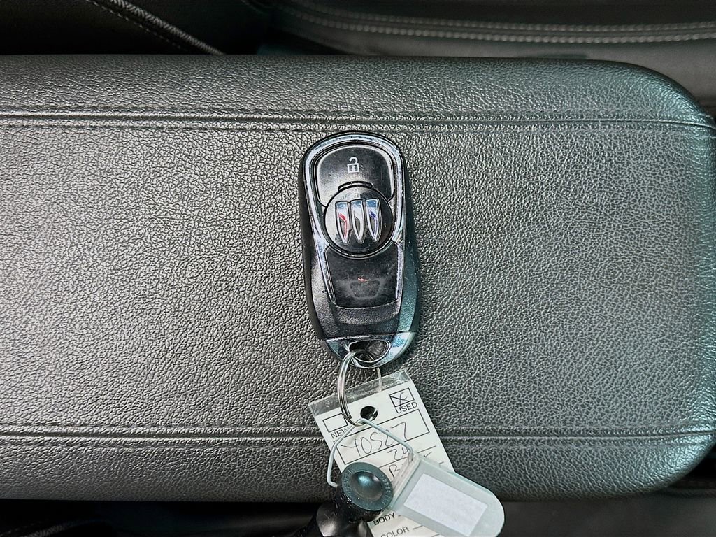 Used 2024 Buick Encore GX Sport Touring image 33