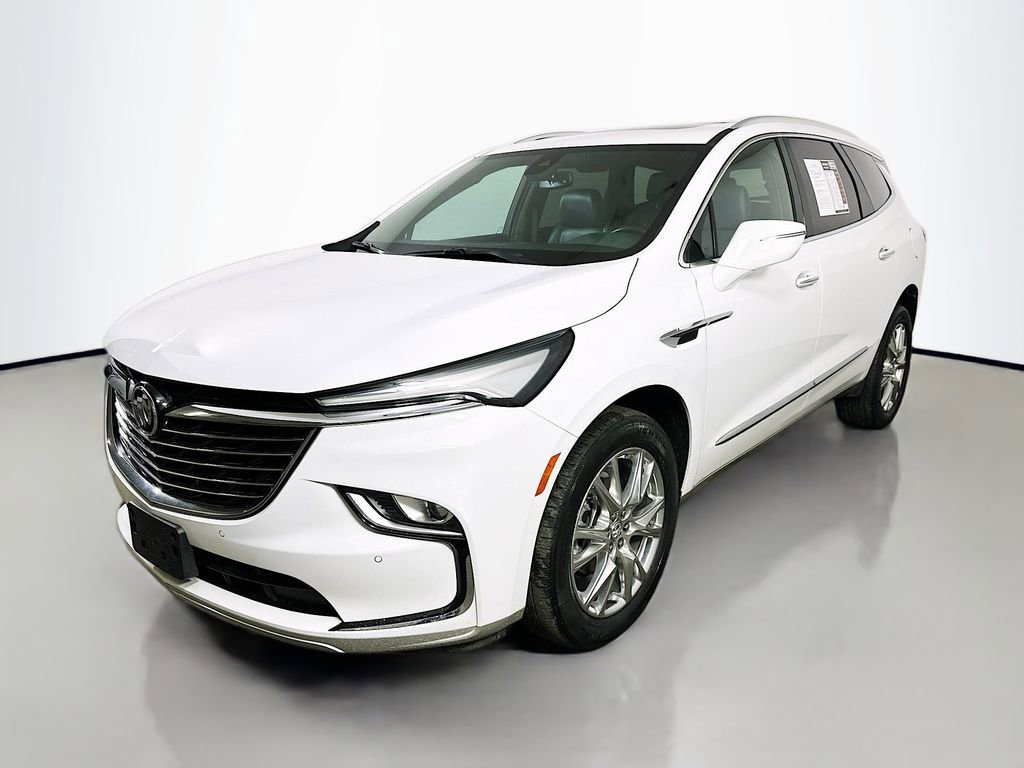 Used 2023 Buick Enclave Essence w/ Experience Buick Package video 3