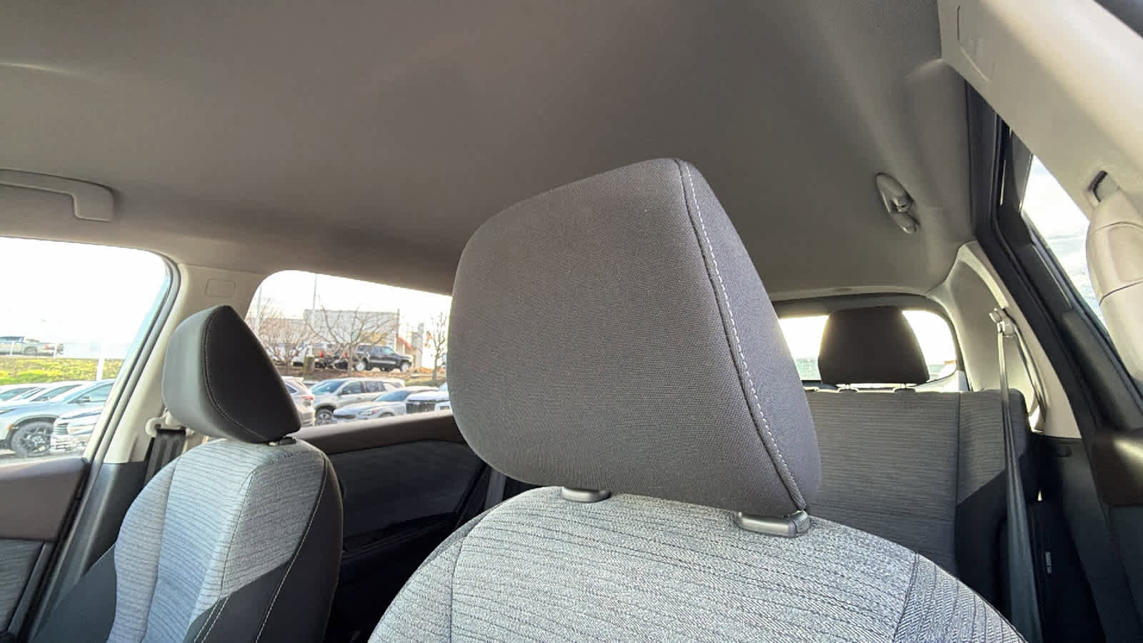 Used 2021 Nissan Rogue SV image 11