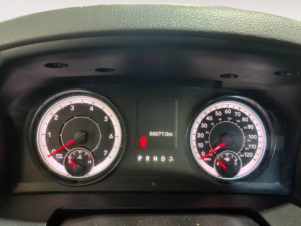 Used 2018 RAM 1500 Express AWD/4WD image 19