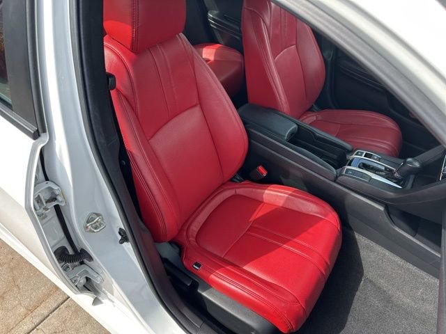 Used 2019 Honda Civic Sport image 13