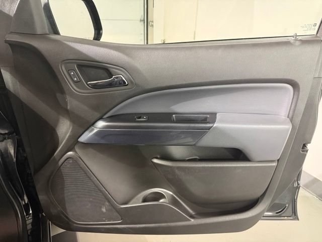 Certified 2017 Chevrolet Colorado Z71 w/ Z71 Midnight Edition AWD/4WD image 24