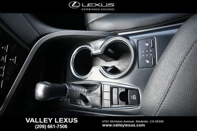 Used 2019 Toyota Camry XSE FWD image 16
