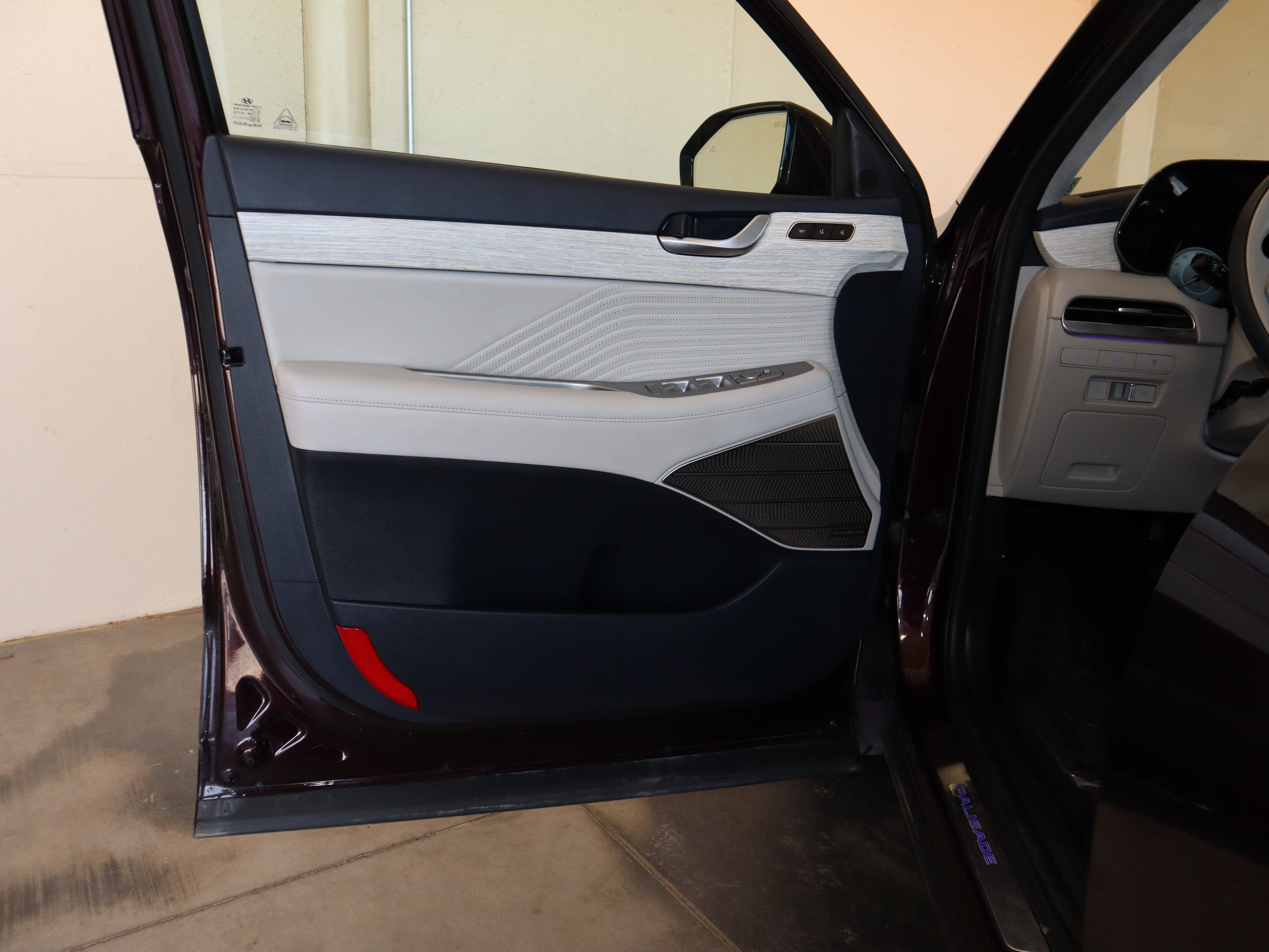 Used 2025 Hyundai Palisade Calligraphy AWD/4WD image 31