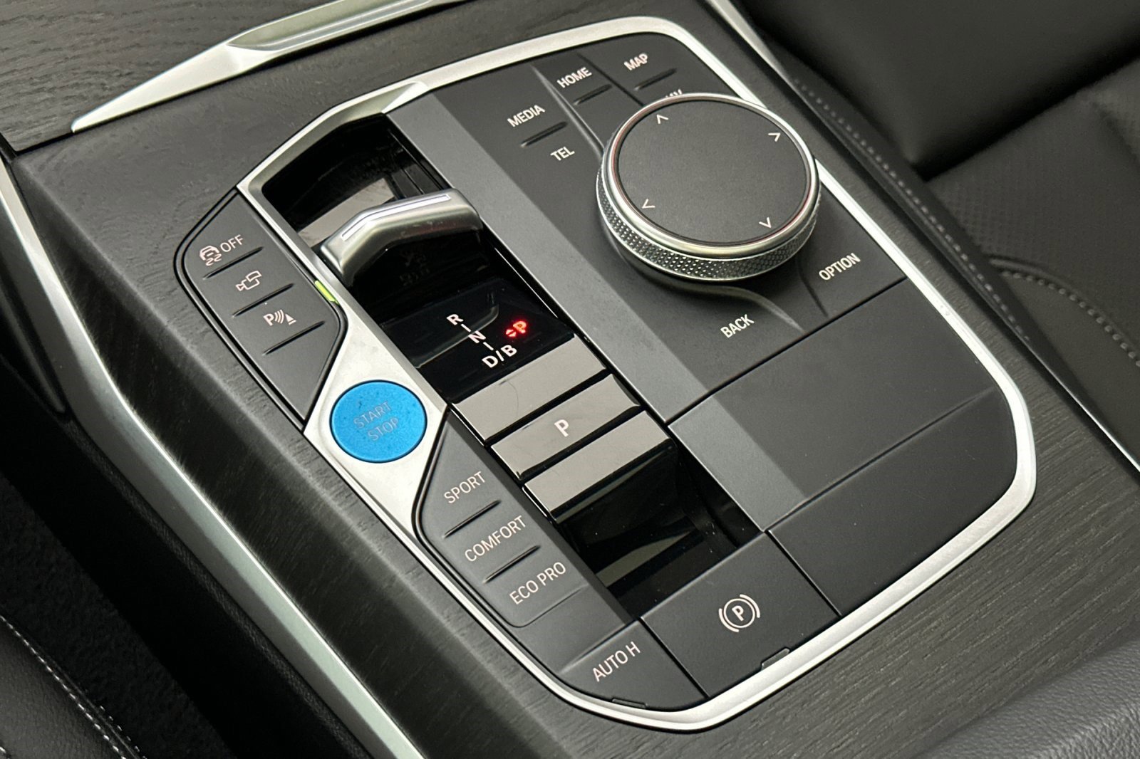 Certified 2024 BMW i4 eDrive35 w/ Premium Package image 25