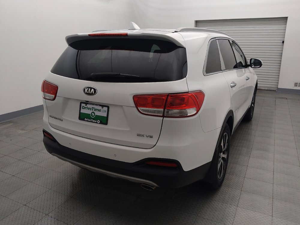 Used 2017 Kia Sorento EX w/ EX V6 Premium Package image 7