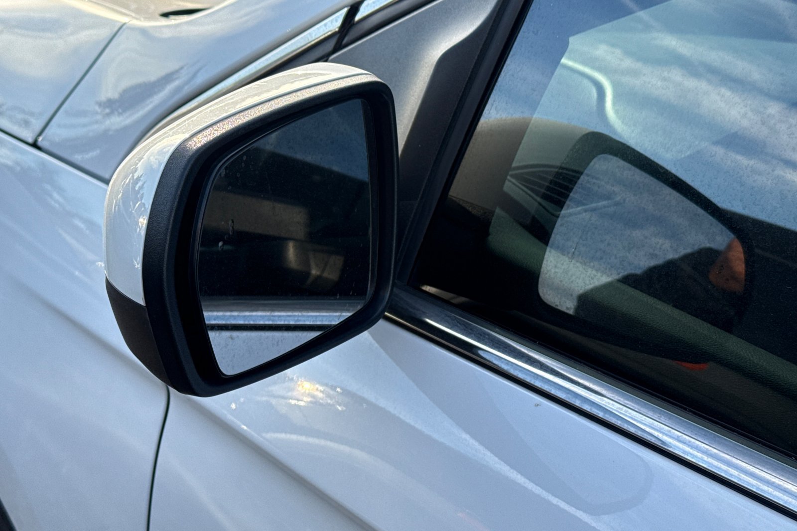 Used 2023 Ford Edge SEL AWD/4WD image 8