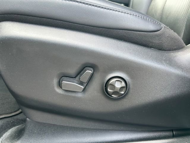 Used 2025 Chrysler Pacifica Select FWD image 23