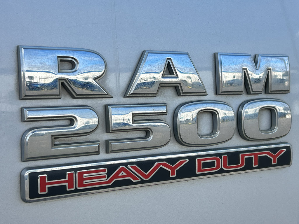 Used 2018 RAM 2500 Tradesman w/ Chrome Appearance Group AWD/4WD image 13