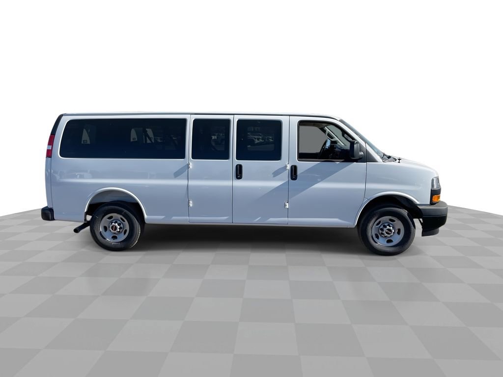 New 2025 GMC Savana 3500 LS image 9