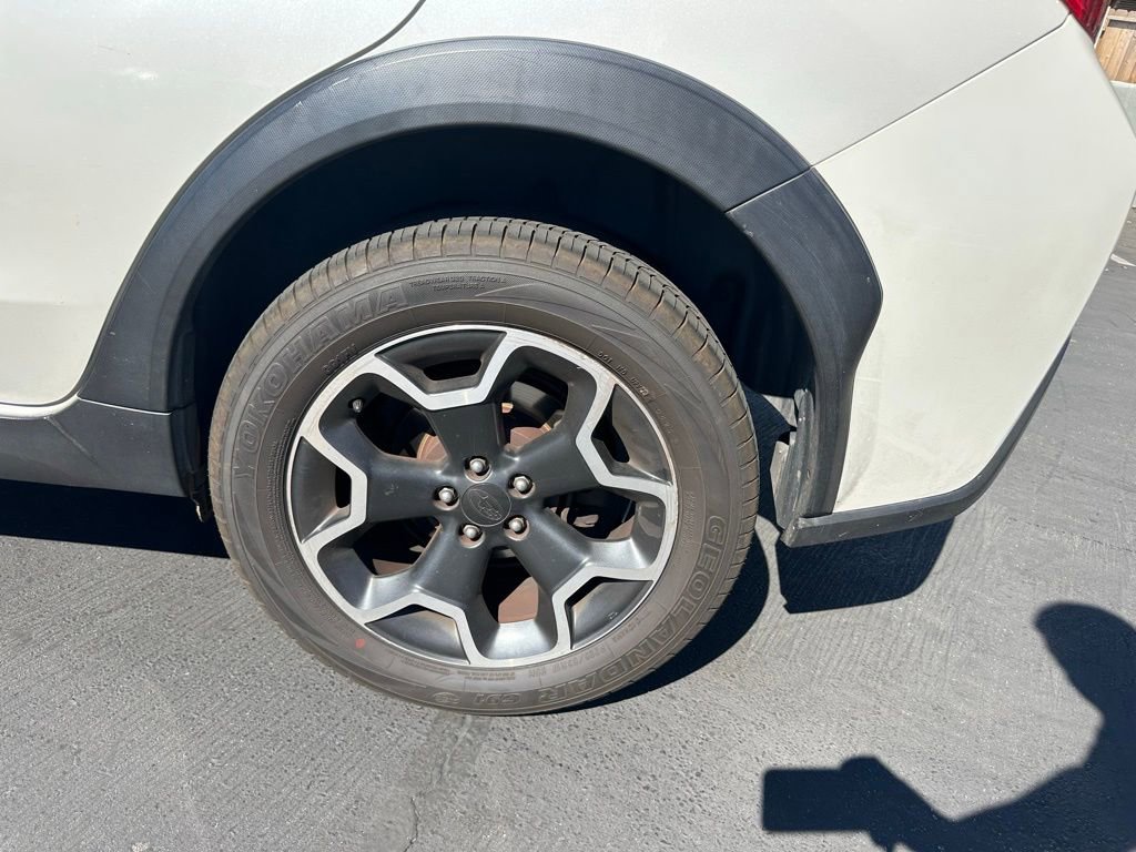 Used 2014 Subaru Crosstrek 2.0i Limited image 3