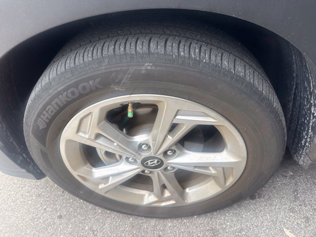 Used 2023 Hyundai Kona SEL FWD image 11
