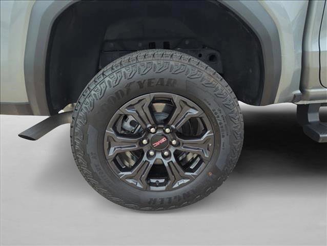 Used 2025 GMC Canyon Elevation w/ Convenience Package image 29
