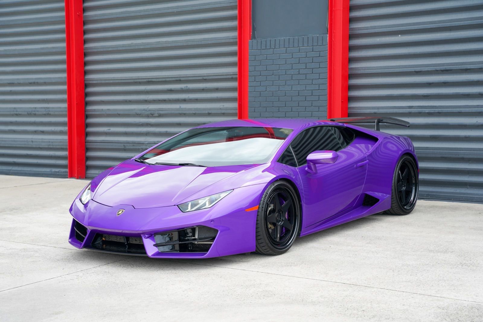 Used 2018 Lamborghini Huracan LP 580-2 RWD image 10