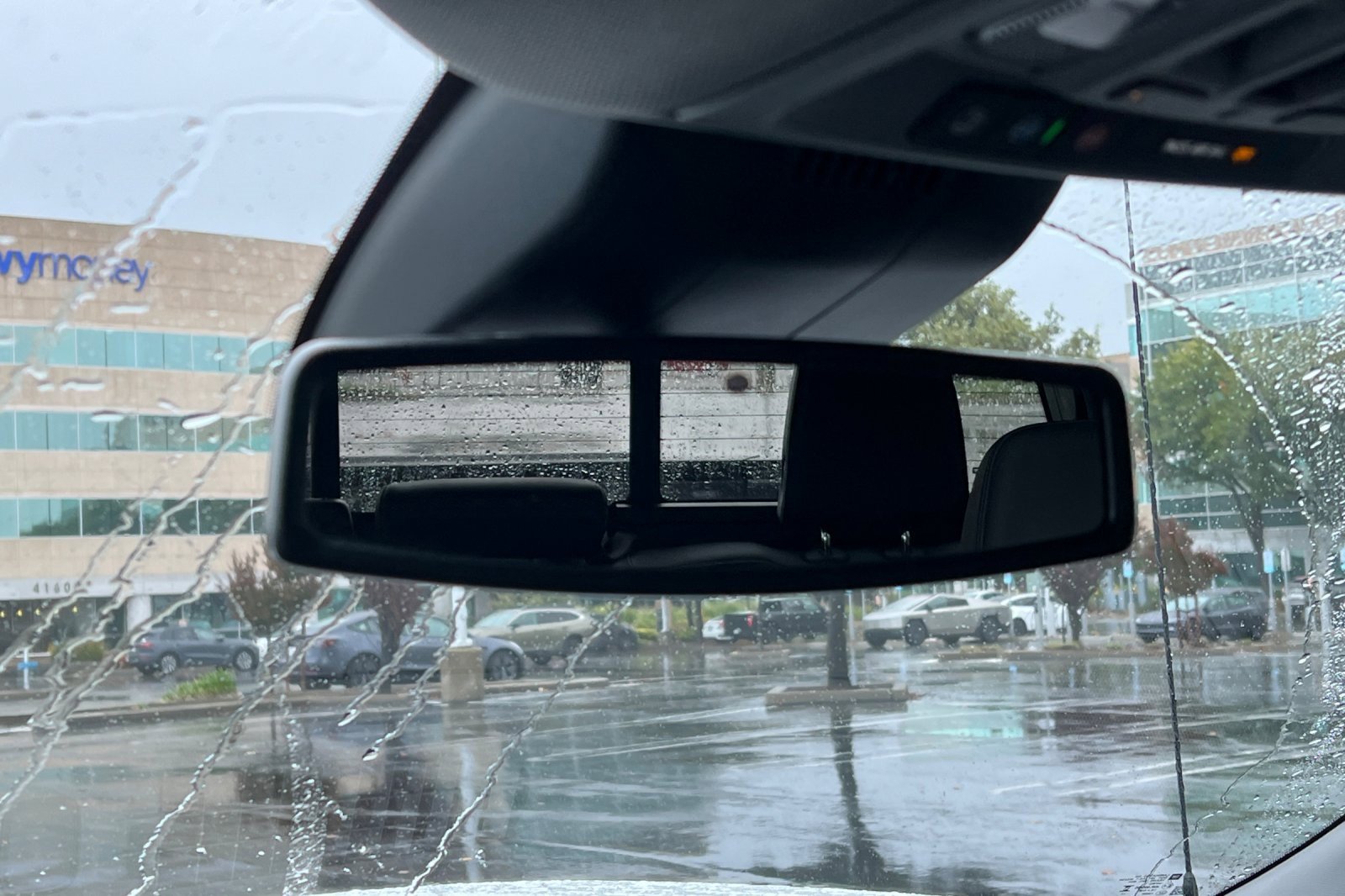 Used 2024 GMC Sierra 1500 SLT w/ SLT Premium Plus Package image 25