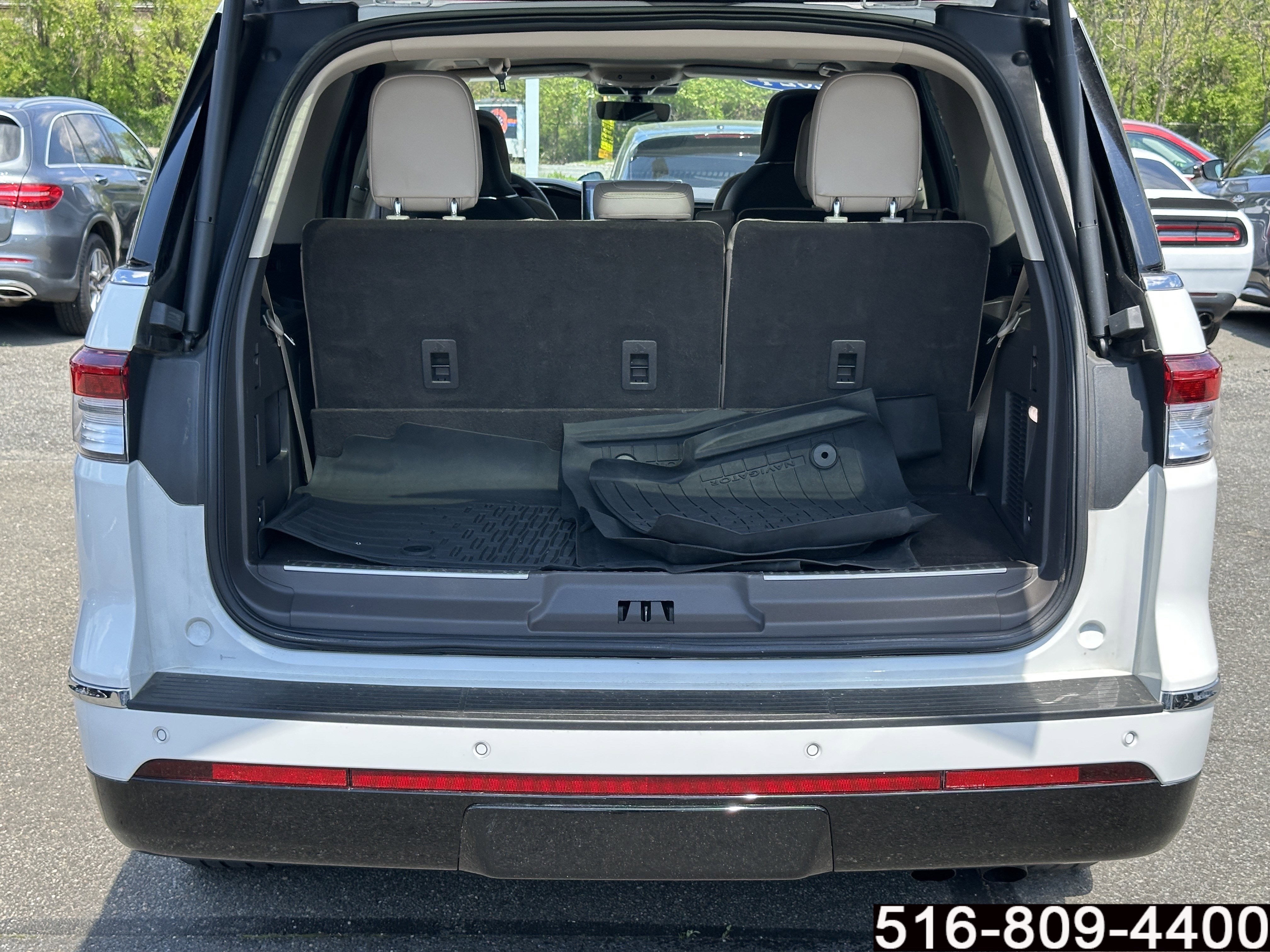 Used 2024 Lincoln Navigator Reserve AWD/4WD image 37