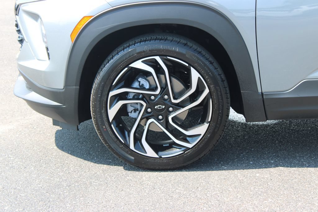 New 2026 Chevrolet TrailBlazer RS w/ Convenience Package FWD image 21