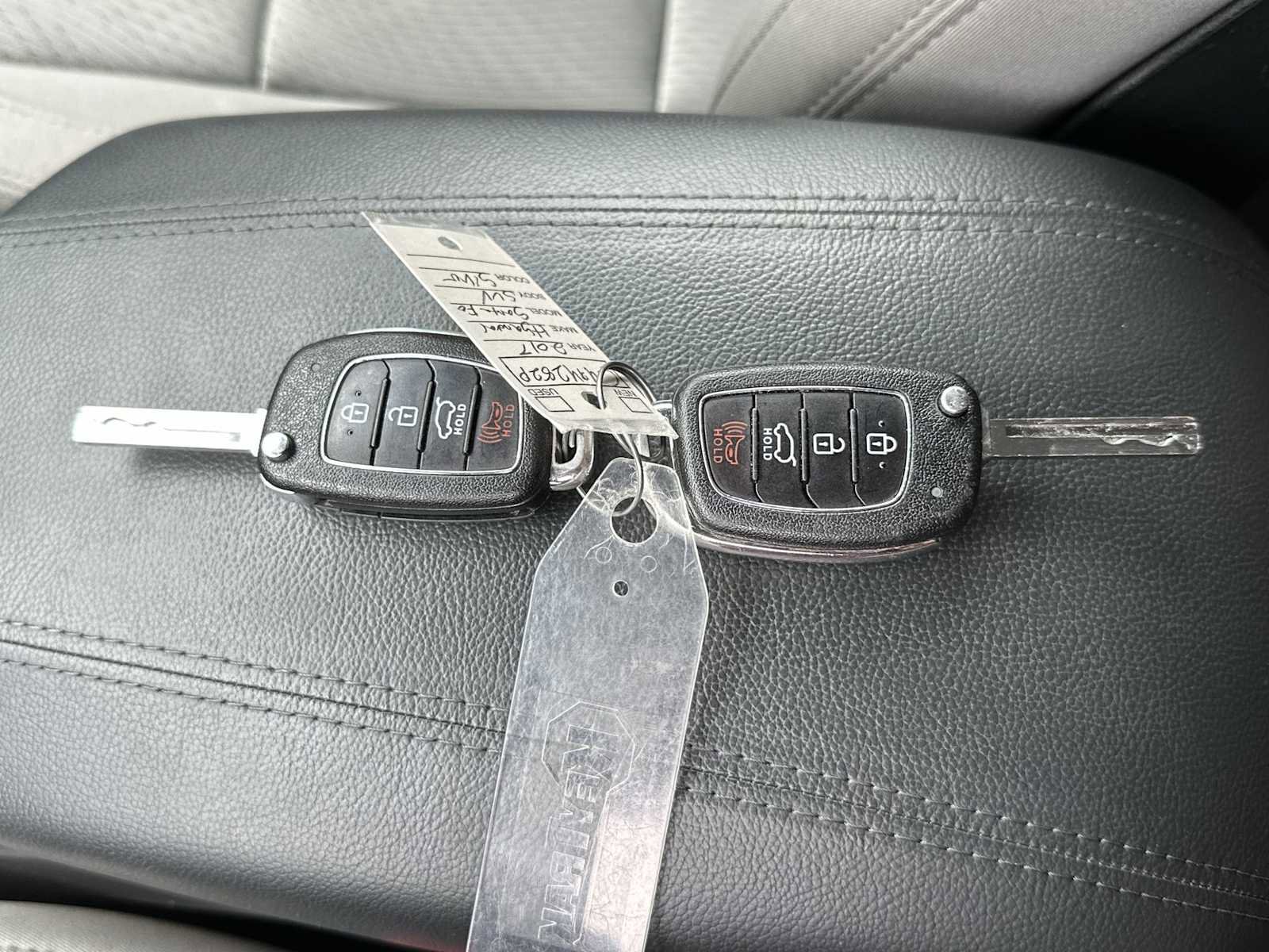 Used 2017 Hyundai Santa Fe Sport image 26