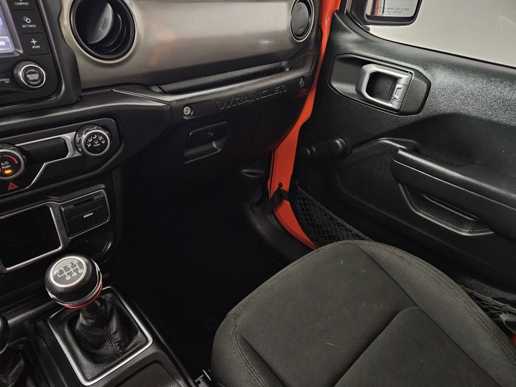 Used 2020 Jeep Wrangler Sport image 10