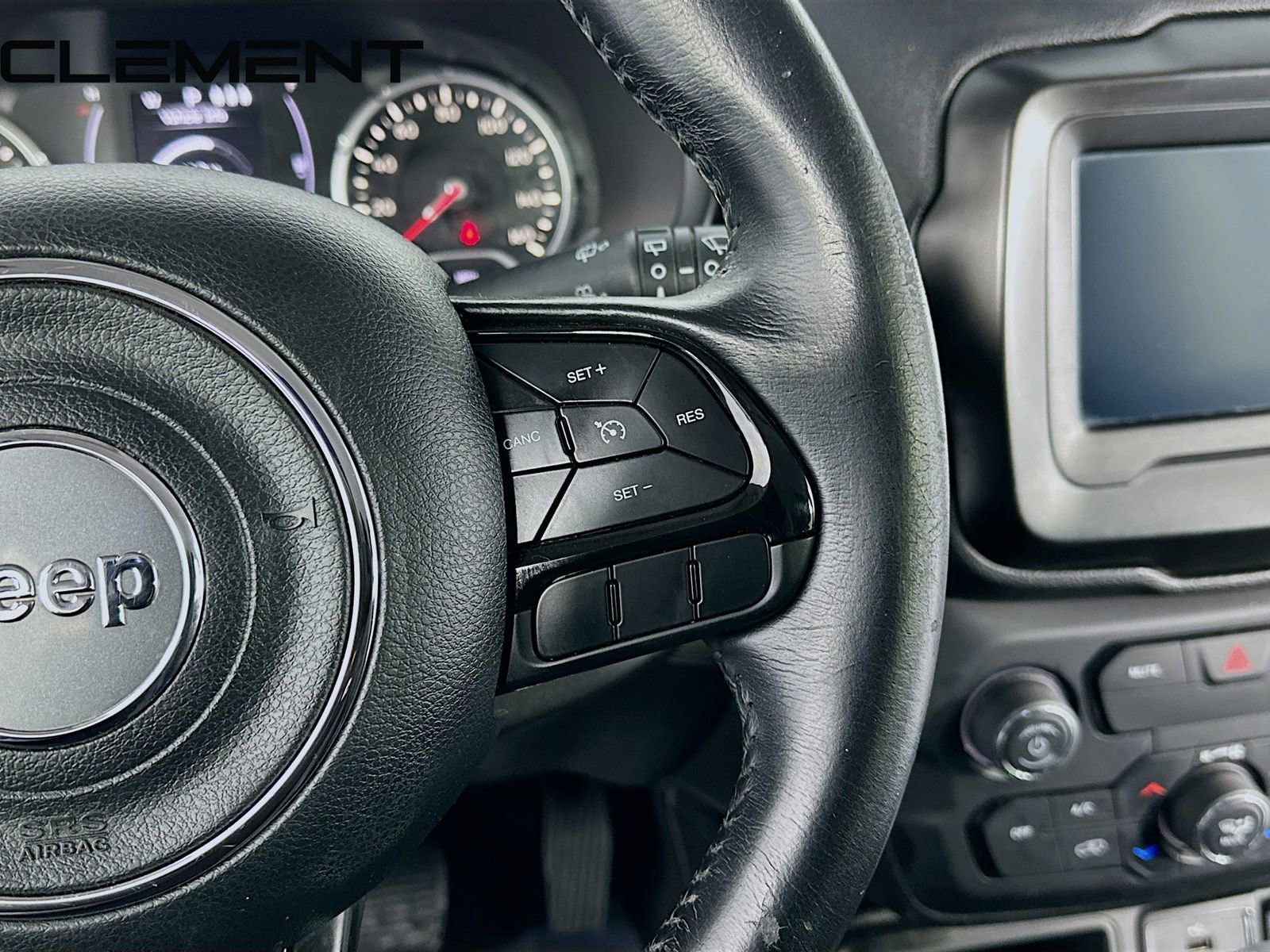 Used 2019 Jeep Renegade Altitude w/ Quick Order Package 2XM image 17