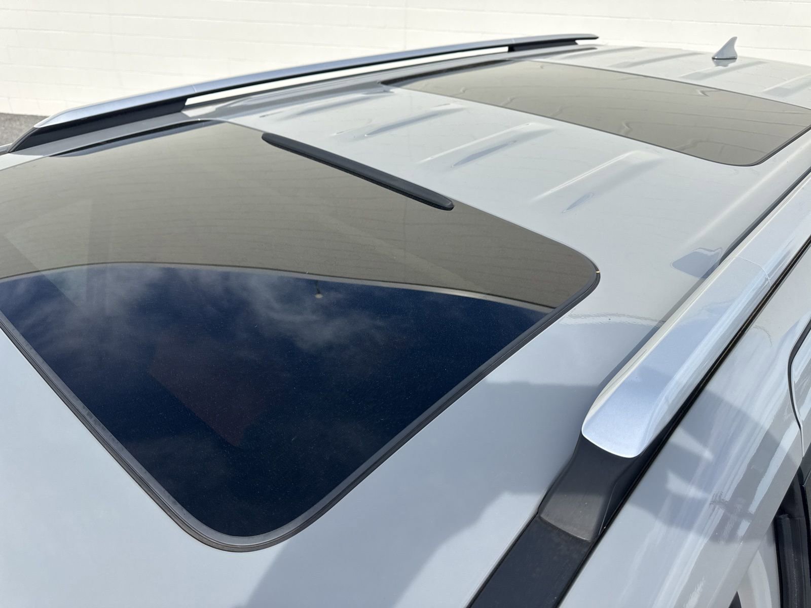 Used 2023 Kia Carnival SX Prestige image 41