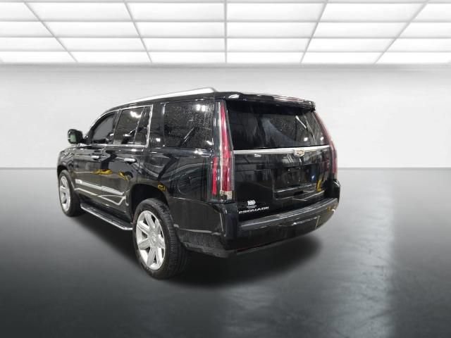 Used 2020 Cadillac Escalade Premium Luxury AWD/4WD image 6